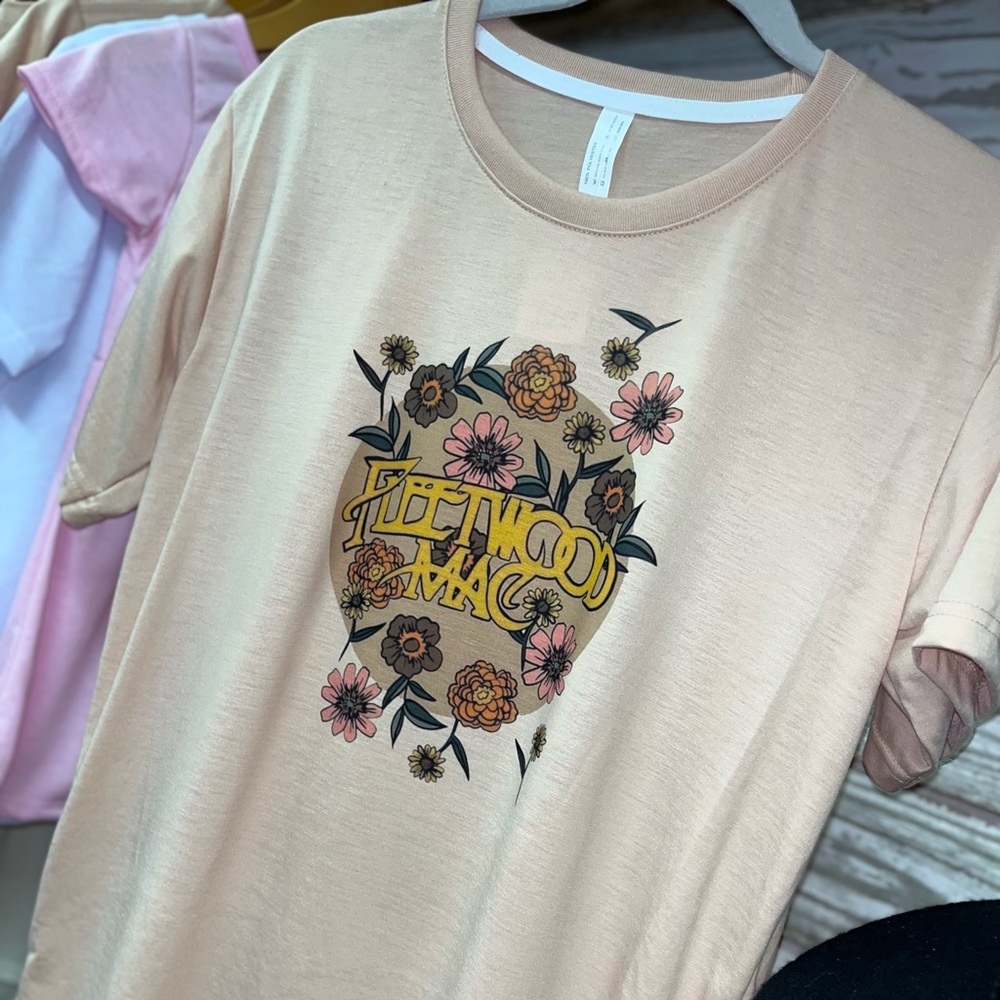 Fleetwood Mac Tee Adult Medium NWOT